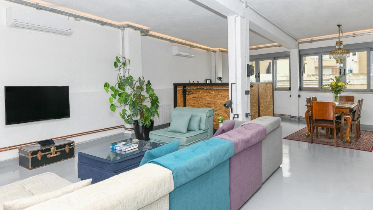 Monastiraki #Wallsfree Citycenter- Unspoiled Athens Apartments Buitenkant foto