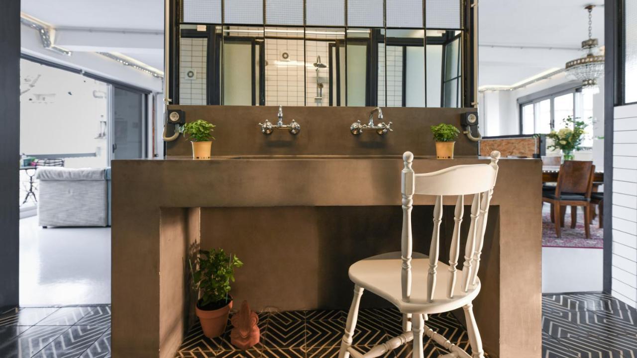 Monastiraki #Wallsfree Citycenter- Unspoiled Athens Apartments Buitenkant foto