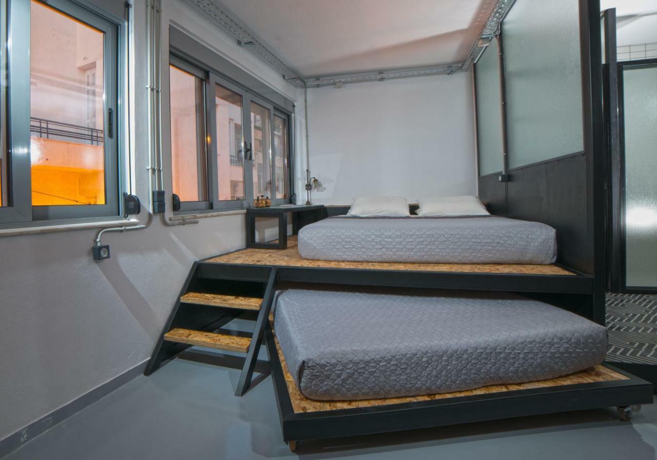 Monastiraki #Wallsfree Citycenter- Unspoiled Athens Apartments Buitenkant foto